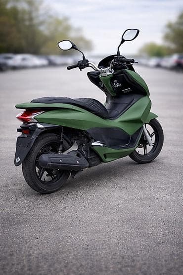 е36 e36: Макси-скутер Honda, 125 куб. см, Бензин, Б/у — 2