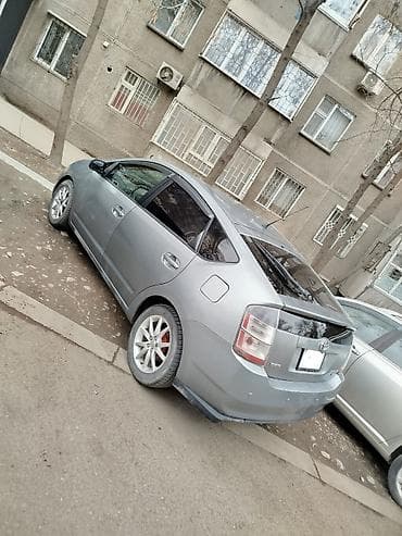 80 мтз: Toyota Prius: 2005 г., 1.5 л, Автомат, Гибрид, Лифтбек — 3