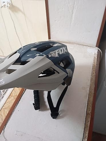 Спорт и отдых: Велосипедный шлем BAT FOX, трейл/эндуро (состояние идеальное) - — 2