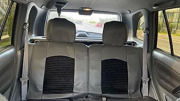red cell: Toyota RAV4: 2002 г., 2 л, Автомат, Бензин, Кроссовер — 10