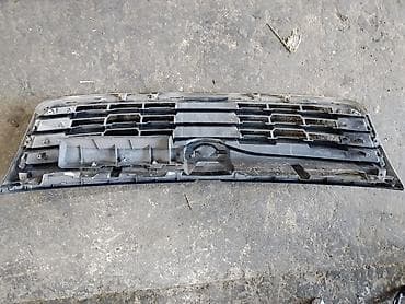 suba: Решетка радиатора Subaru 2009 г., Б/у, Оригинал — 2