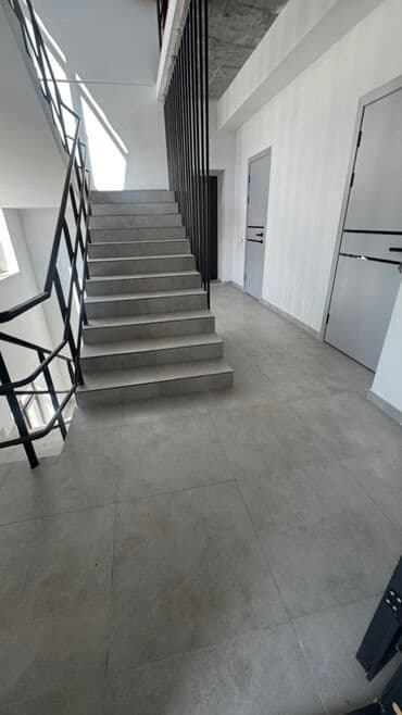 магазин продуктовый в аренду: Коммерческое здание у дороги - Отдельно стоящее 3‑этажное здание с — 16