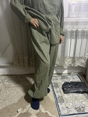 пиджама авокадо: Пижама в полоску, комплект из двух предметов: - Рубашка на пуговицах с — 1