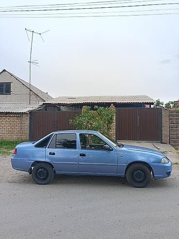 машина мерс с: Daewoo Nexia: 2009 г., 1.5 л, Механика, Бензин, Седан — 3