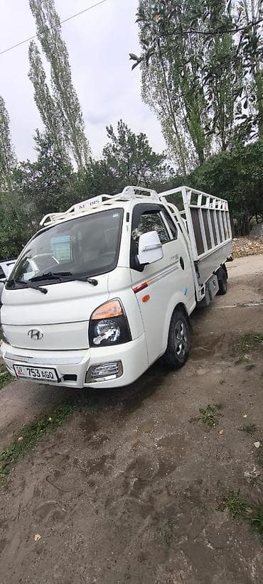 mazda mx: Hyundai Porter: 2017 г., 2.5 л, Автомат, Дизель, Фургон — 4