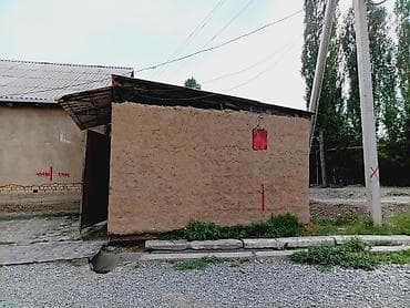 Ларёк/киоск из металлоконструкции с наружной глинобитной штукатуркой