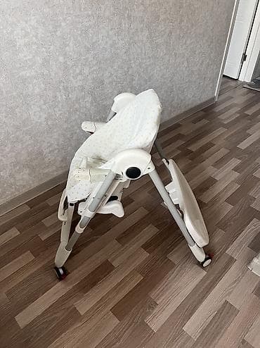 foldable table: Продаю б/у стульчик для кормления Peg Perego в хорошем состоянии — 9