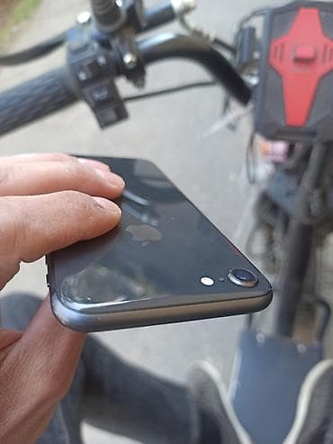 mackbook pro: IPhone 8, 64 ГБ, Черный, 100 % — 3