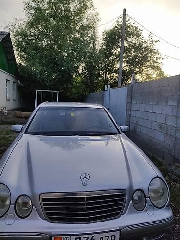 Mercedes-Benz E-Class: 2001 г., 2.4 л, Автомат, Бензин, Седан