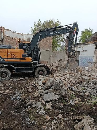 строительные услуги: Услуги демонтажа и сноса зданий экскаватором Hyundai - Машина — 6