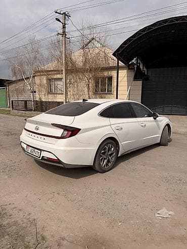 чанган машина: Hyundai Sonata: 2021 г., Седан — 7