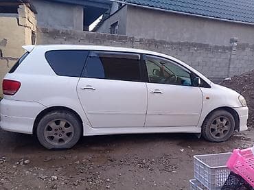 elgrand e51: Toyota Ipsum: 2003 г., 2.4 л, Автомат, Бензин, Универсал — 2