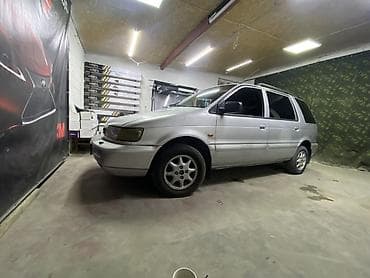 Mini: Mini : 2001 г., 2 л, Кол менен иштөөчү, Газ, Вэн/Минивэн — 2