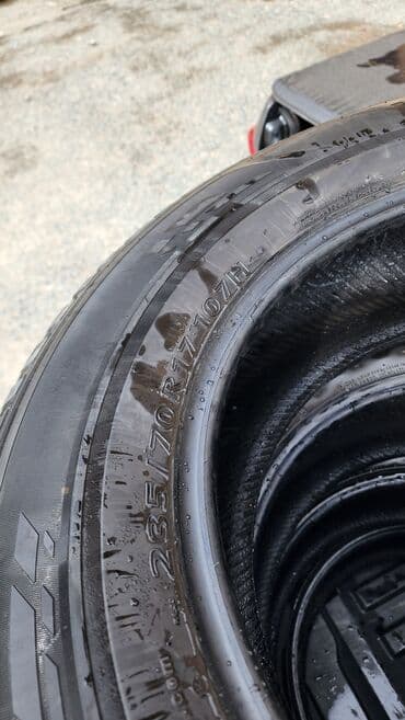 купить шины бу: 235.70.17 
Шины 4шт в отличном состоянии
пишите на ватсап — 2