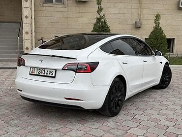 меняю на недвижимость: Tesla Model 3: 2021 г., Электромобиль, Седан — 5