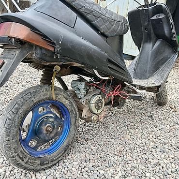 50: ОБМЕН ИНТЕРЕСУЕТ!Скутер 100 см³ (2T), компактный городской вариант с — 1