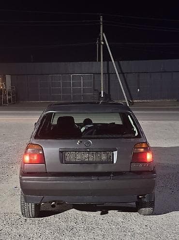 x trail: Volkswagen Golf: 1993 г., 1.6 л, Ручные, Бензин, Хэтчбэк — 2