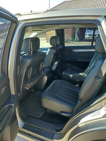v class аренда: Mercedes-Benz R-Class: 2006 г., 3.2 л, Типтроник, Дизель, Универсал — 6