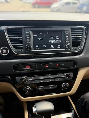 Продажа авто: Kia Carnival: 2020 г., 2.2 л, Автомат, Дизель, Минивэн — 6