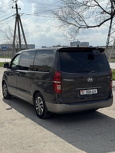 haima 3: Hyundai Grand Starex: 2019 г., 2.5 л, Автомат, Дизель, Минивэн — 5