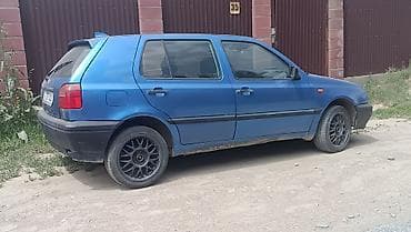Продажа авто: Volkswagen Golf: 1994 г., 1.6 л, Механика, Бензин, Хэтчбэк — 1