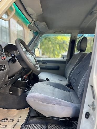 cd 70: Toyota Land Cruiser: 2014 г., 4.2 л, Механика, Дизель, Внедорожник — 6