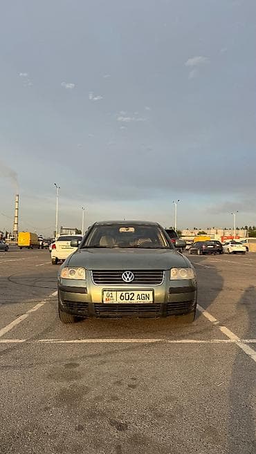 вечер: Volkswagen Passat: 2001 г., 2 л, Автомат, Бензин, Седан — 1