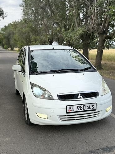 водиной туман: Mitsubishi Colt: 2004 г., 1.3 л, Вариатор, Бензин, Хэтчбэк — 3