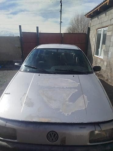 bid e2: Volkswagen Passat: 1989 г., 1.8 л, Механика, Бензин, Седан — 3