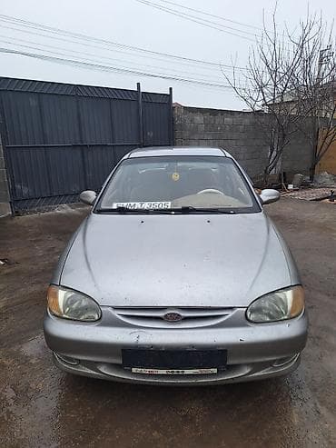 Kia Sephia: 1999 г., 1.8 л, Механика, Бензин, Седан