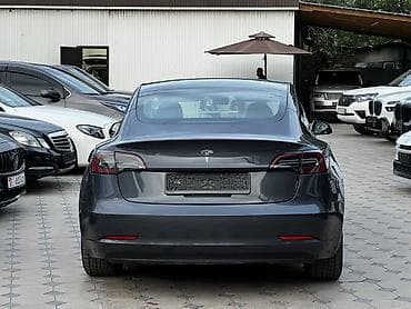 Tesla: Tesla Model 3: 2023 г., Автомат, Электромобиль, Седан — 4