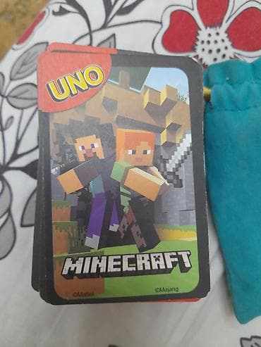 UNO Minecraft — коллекционное издание популярной карточной игры с