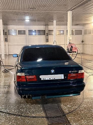 BMW: BMW 540: 1994 г., Механика, Седан — 2