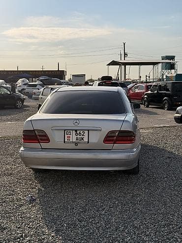 mers 212: Mercedes-Benz E-Class: 2001 г., 2.7 л, Автомат, Дизель, Седан — 3