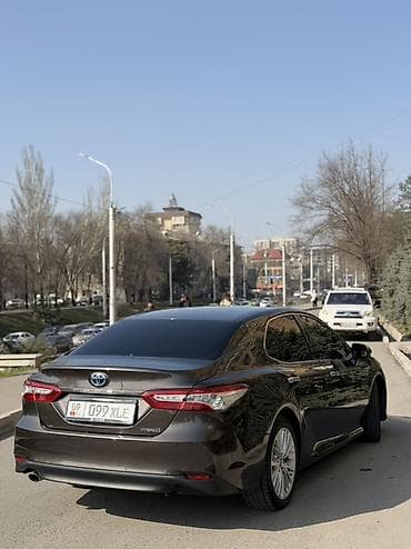 70 camry: Toyota Camry: 2020 г., 2.5 л, Вариатор, Гибрид, Седан — 4