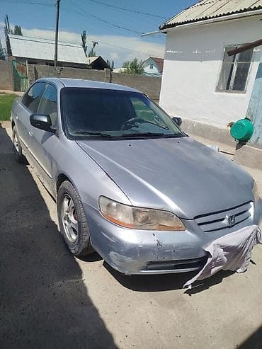 Honda Accord: 2000 г., 2.3 л, Автомат, Бензин, Седан at lalafo.kg Honda Accord: 2000 г., 2.3 л, Автомат, Бензин, Седан
