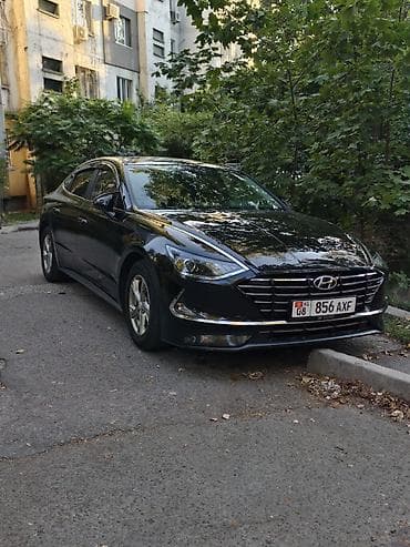 Hyundai Sonata: 2021 г., 2 л, Автомат, Газ, Седан