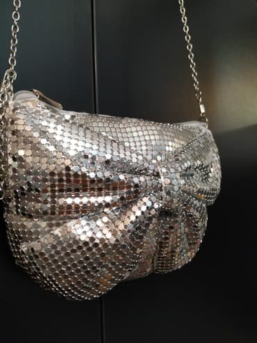 валейболный топ: Сумочка Жен. Бренд. В отличном состоянии. 23*18.Обмена и возврата — 3