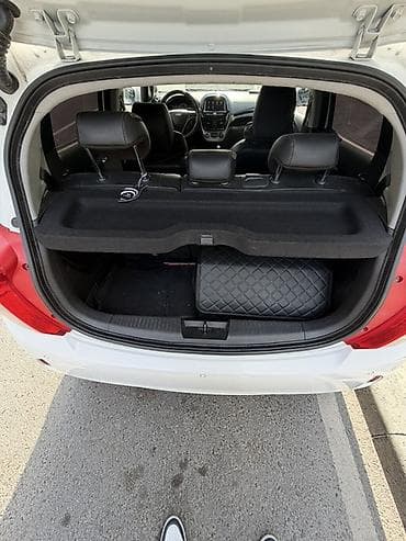 мойка химия: Chevrolet Spark: 2020 г., 1 л, Вариатор, Бензин, Хэтчбэк — 4
