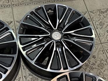 bridgeston: Литые Диски R 17 Hyundai, Комплект, отверстий - 5, Б/у — 10