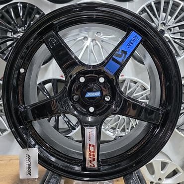 Литые Диски R 17 RAYS, Комплект, отверстий - 5, Новый