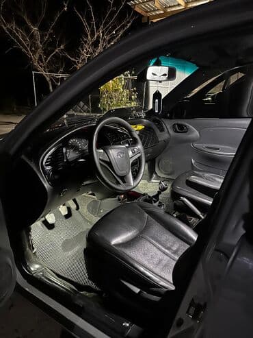 продаю или меняю на дом: Daewoo Lanos: 1999 г., 2 л, Механика, Бензиновая, Хэтчбэк — 11