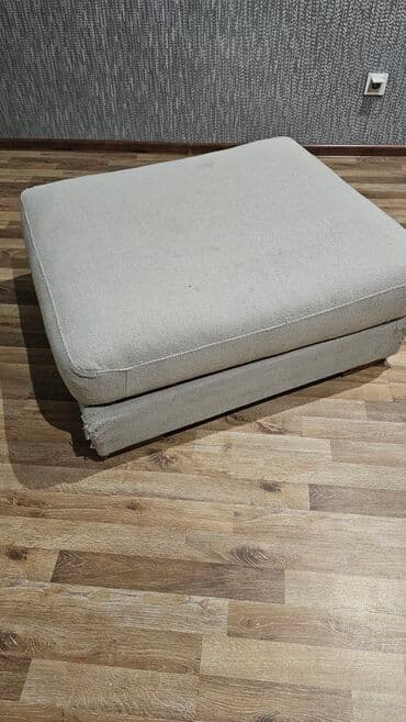 Размер 90 на 76 высота 40 Чехол можно поменять, будет как новый! 5000