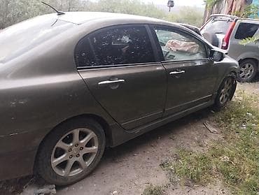 капот хонда сивик: Honda Civic: 2007 г., Седан — 1