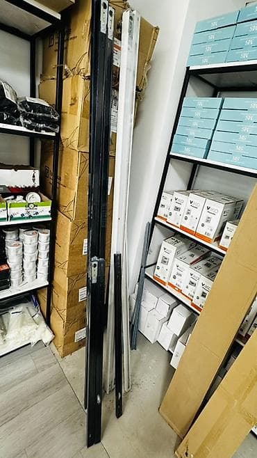 Дверные коробки: Трековый шинопровод для светильников Качественные трековые рельсы для — 1