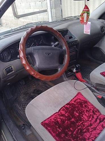 matiz diska: Daewoo Leganza: 1999 г., 1.8 л, Механика, Бензин, Седан — 2