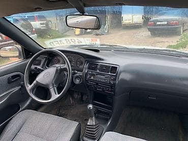 taiota previa: Toyota Corolla: 1994 г., 1.6 л, Механика, Бензин, Универсал — 4