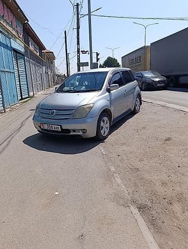 Унаа: Toyota Ist: 2003 г. — 2
