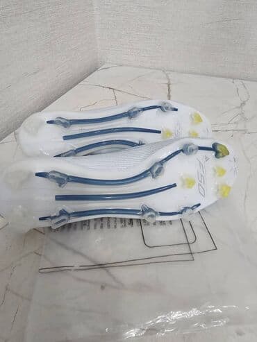 пять ночей с фредди: Футбольные бутсы adidas F50 Speed, шипы для натурального газона (FG) — 6