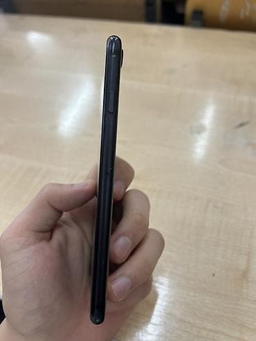 i7 10: IPhone 7, Б/у, 32 ГБ, Черный, 73 % — 5